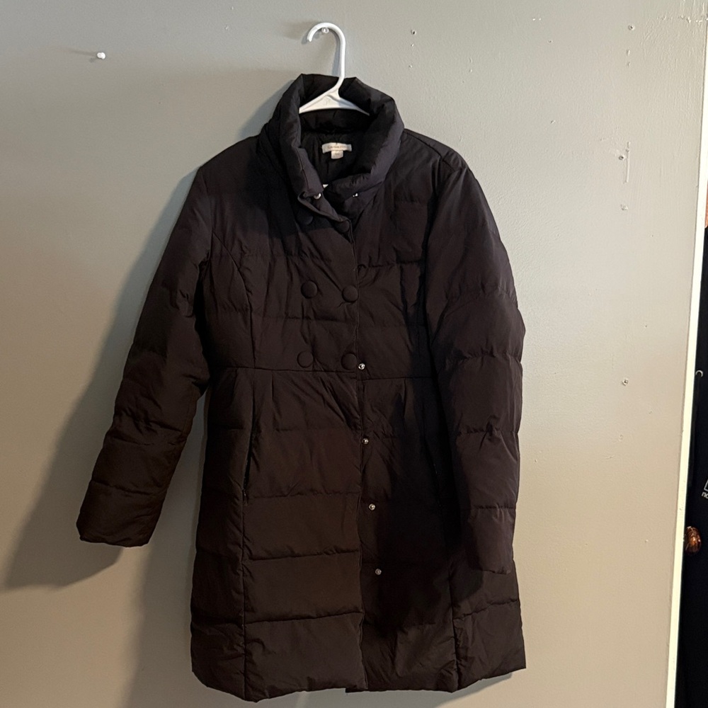 Garnet Hill Women's black Puffer Coat with snaps size 8 women’s
